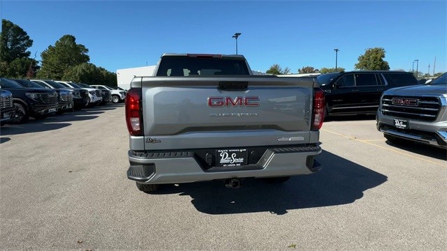 GMC Sierra 1500 Vehicle Full-screen Gallery Image 07