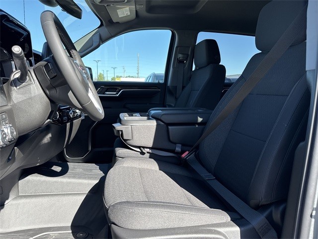 GMC Sierra 1500 Vehicle Full-screen Gallery Image 11