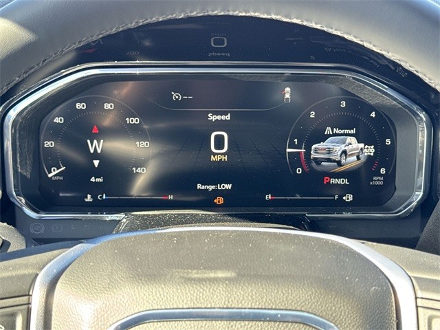 GMC Sierra 1500 Vehicle Full-screen Gallery Image 15