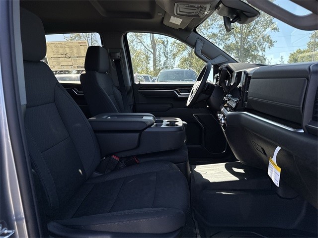 GMC Sierra 1500 Vehicle Full-screen Gallery Image 24