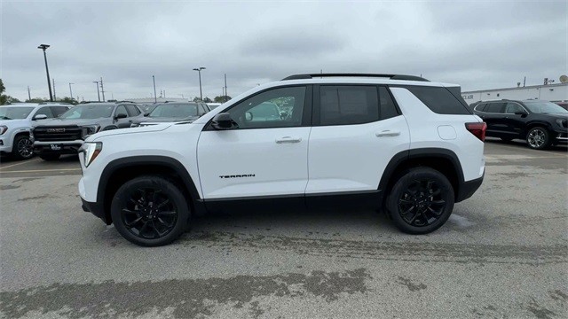 GMC Terrain Vehicle Full-screen Gallery Image 05