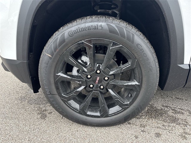 GMC Terrain Vehicle Full-screen Gallery Image 10