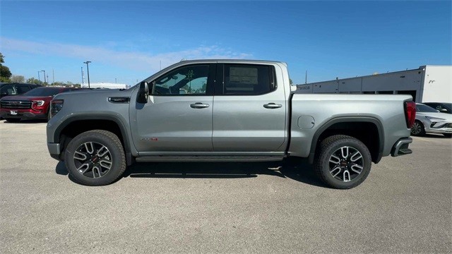 GMC Sierra 1500 Vehicle Full-screen Gallery Image 05