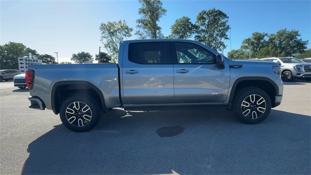 GMC Sierra 1500 Vehicle Full-screen Gallery Image 09