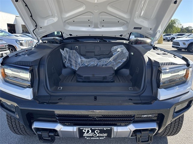 GMC HUMMER EV Pickup Vehicle Full-screen Gallery Image 25