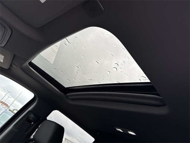 GMC Sierra 1500 Vehicle Full-screen Gallery Image 22