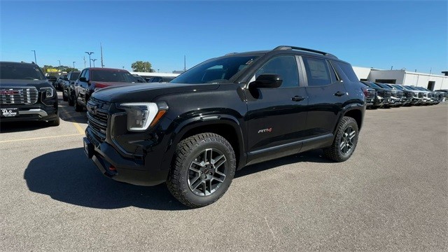 GMC Terrain Vehicle Full-screen Gallery Image 04