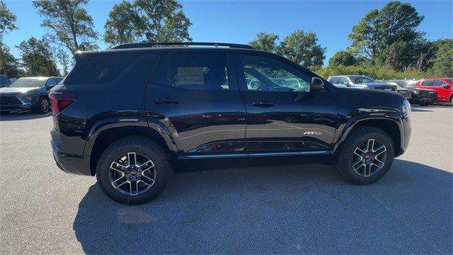 GMC Terrain Vehicle Full-screen Gallery Image 09