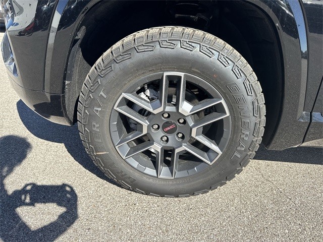 GMC Terrain Vehicle Full-screen Gallery Image 10