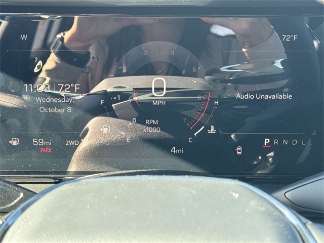 GMC Terrain Vehicle Full-screen Gallery Image 15