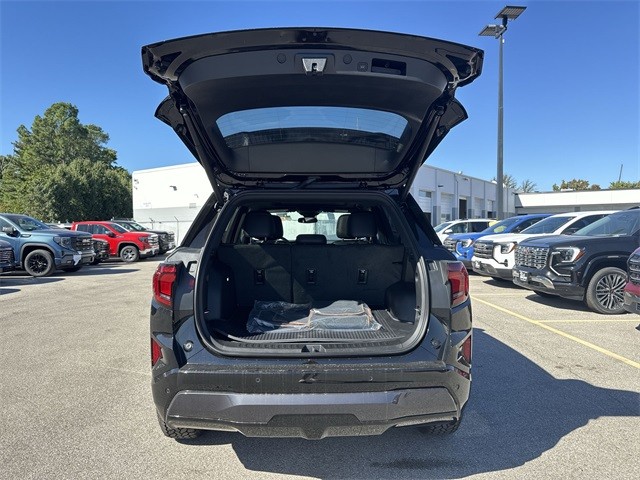 GMC Terrain Vehicle Full-screen Gallery Image 24