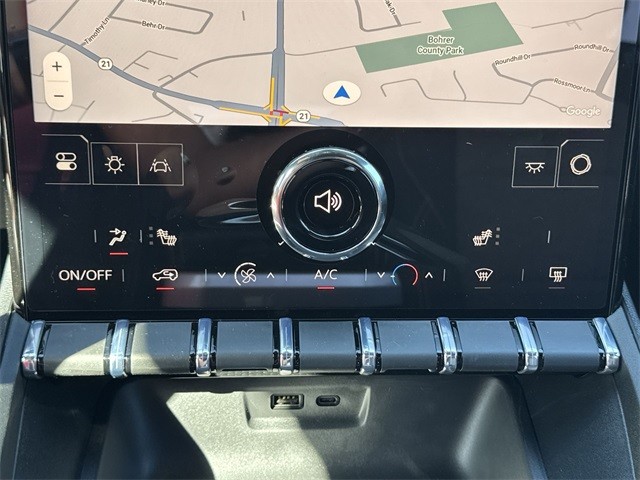 GMC Terrain Vehicle Full-screen Gallery Image 19