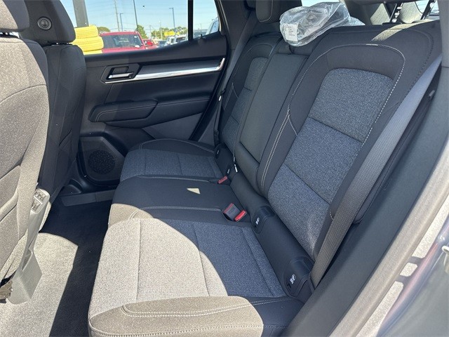 GMC Terrain Vehicle Full-screen Gallery Image 22