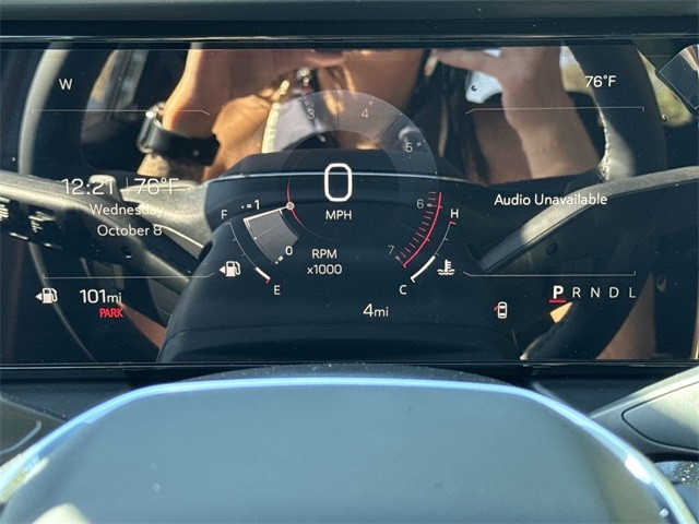 GMC Terrain Vehicle Full-screen Gallery Image 15