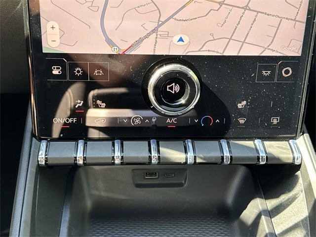 GMC Terrain Vehicle Full-screen Gallery Image 19