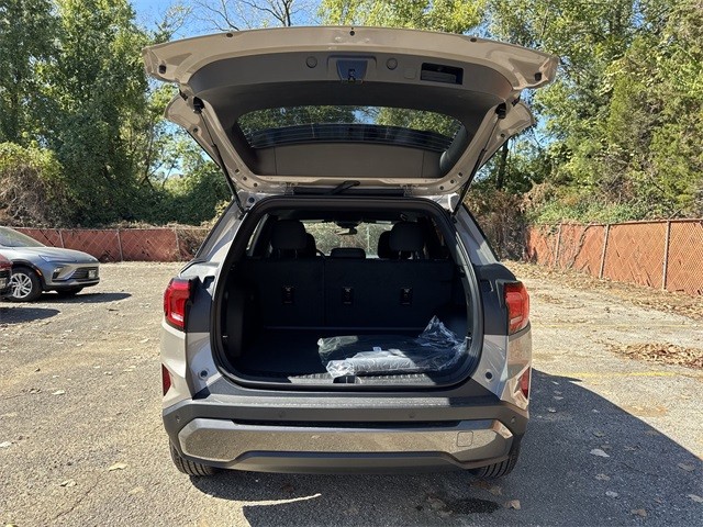 GMC Terrain Vehicle Full-screen Gallery Image 23