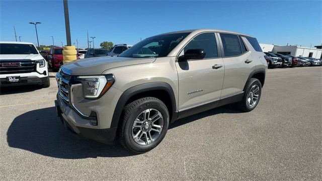 GMC Terrain Vehicle Full-screen Gallery Image 04