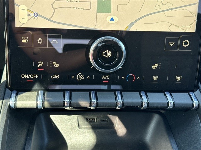 GMC Terrain Vehicle Full-screen Gallery Image 19