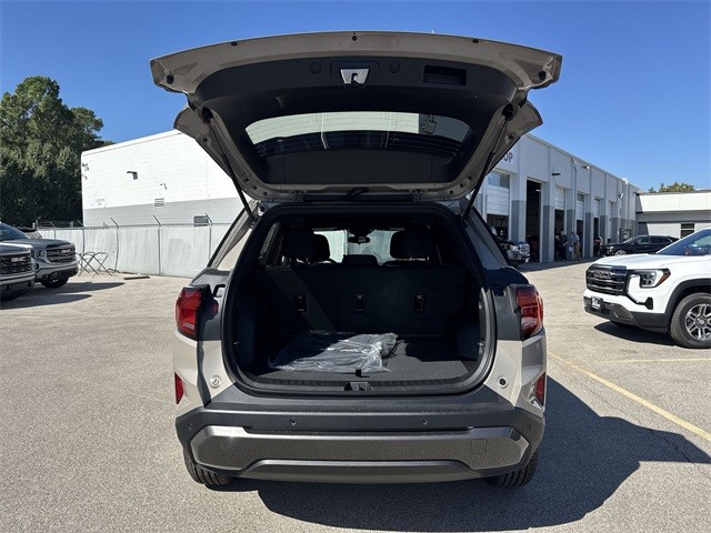 GMC Terrain Vehicle Full-screen Gallery Image 23