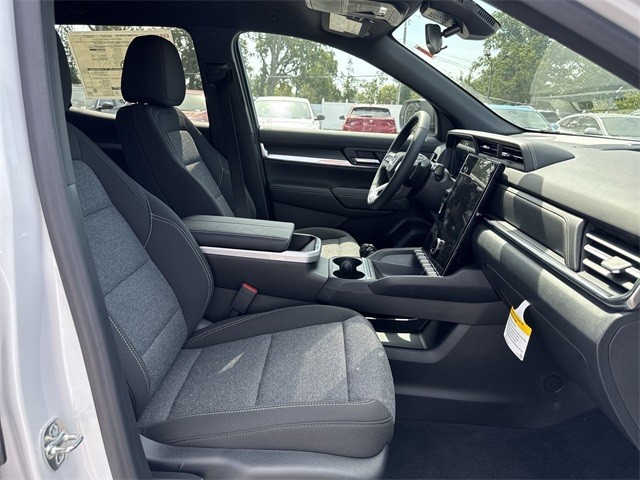 GMC Terrain Vehicle Full-screen Gallery Image 24