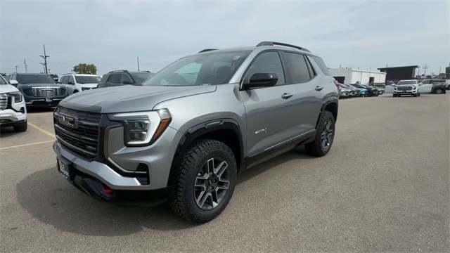 GMC Terrain Vehicle Full-screen Gallery Image 04