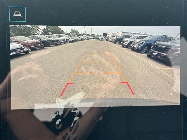 GMC Terrain Vehicle Full-screen Gallery Image 17