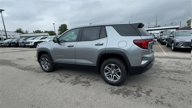 GMC Terrain Vehicle Full-screen Gallery Image 06