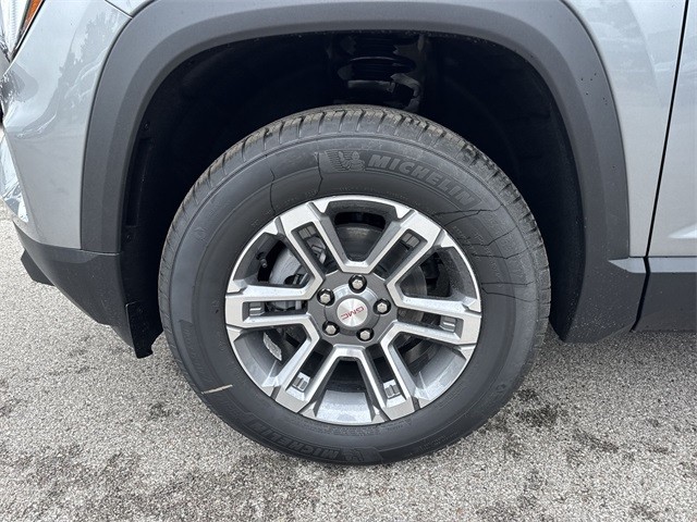 GMC Terrain Vehicle Full-screen Gallery Image 10