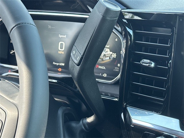 GMC Sierra 1500 Vehicle Full-screen Gallery Image 20