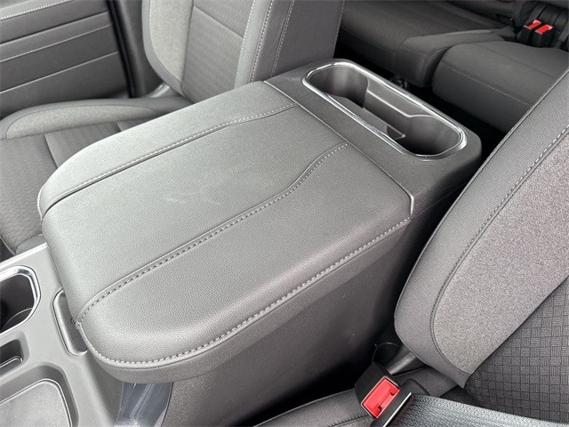 GMC Sierra 1500 Vehicle Full-screen Gallery Image 21