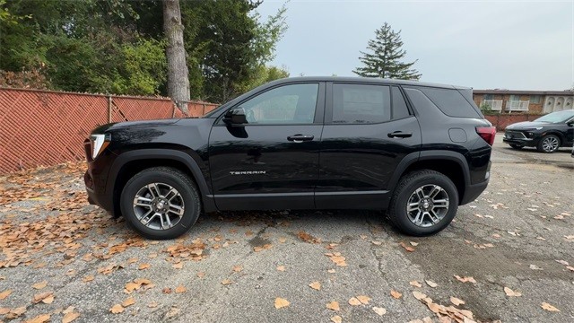 GMC Terrain Vehicle Full-screen Gallery Image 05