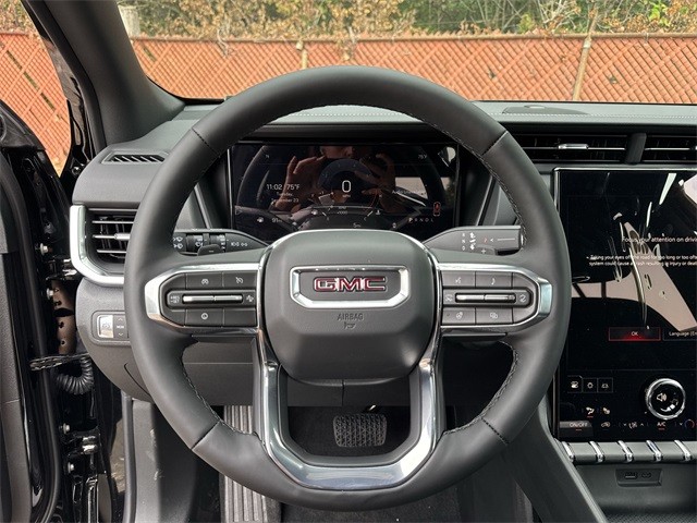 GMC Terrain Vehicle Full-screen Gallery Image 14