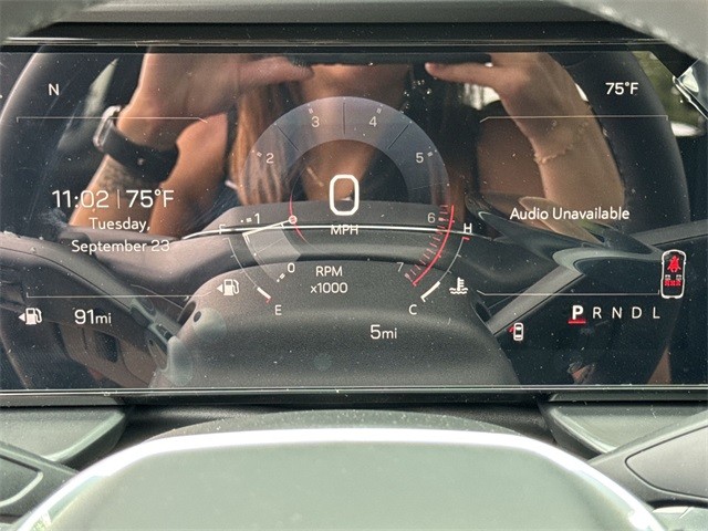 GMC Terrain Vehicle Full-screen Gallery Image 15