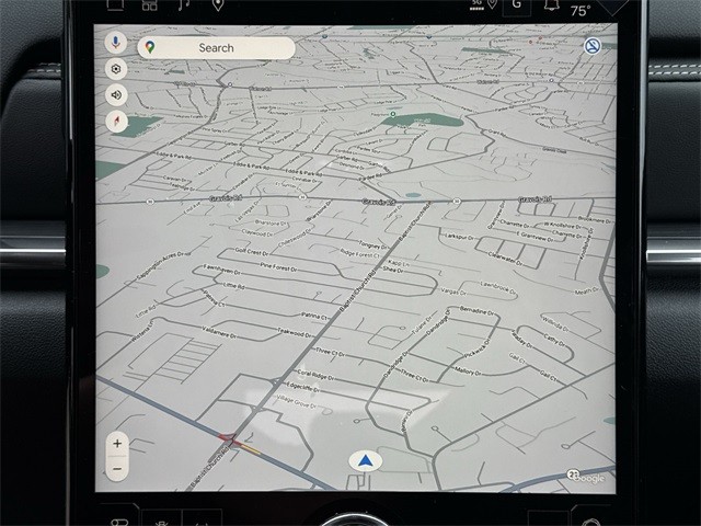 GMC Terrain Vehicle Full-screen Gallery Image 18