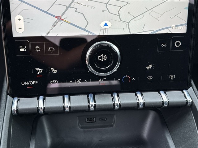 GMC Terrain Vehicle Full-screen Gallery Image 19