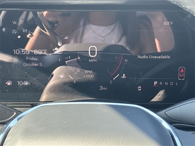 GMC Terrain Vehicle Full-screen Gallery Image 15