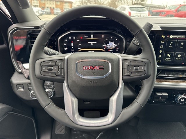 GMC Sierra 1500 Vehicle Full-screen Gallery Image 14