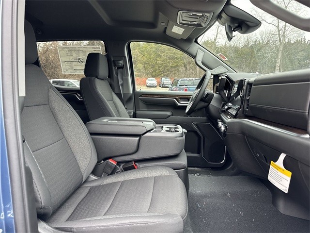 GMC Sierra 1500 Vehicle Full-screen Gallery Image 24