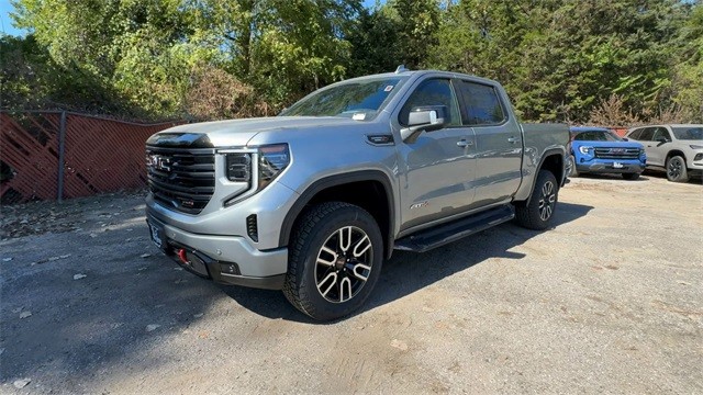 GMC Sierra 1500 Vehicle Full-screen Gallery Image 04