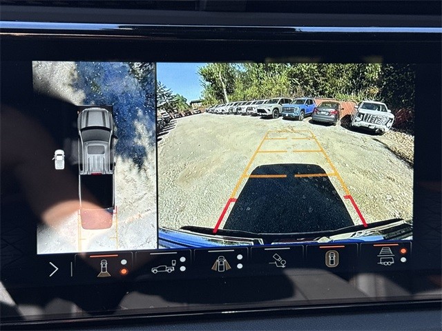 GMC Sierra 1500 Vehicle Full-screen Gallery Image 17