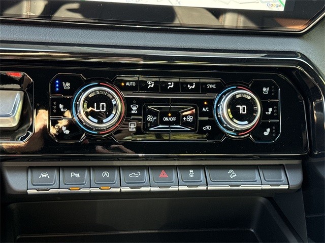 GMC Sierra 1500 Vehicle Full-screen Gallery Image 19