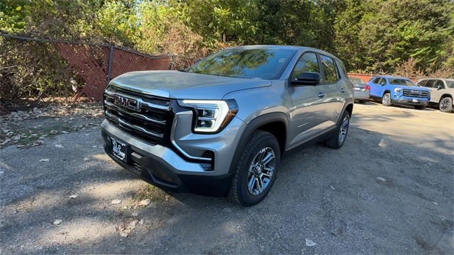 GMC Terrain Vehicle Full-screen Gallery Image 04