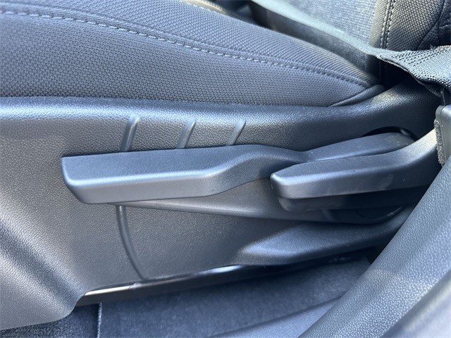 GMC Terrain Vehicle Full-screen Gallery Image 12