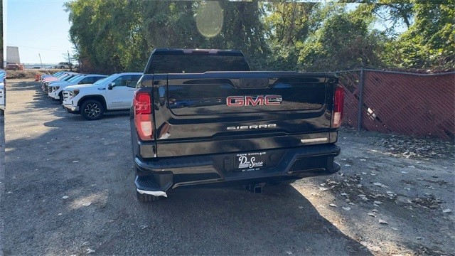 GMC Sierra 1500 Vehicle Full-screen Gallery Image 07