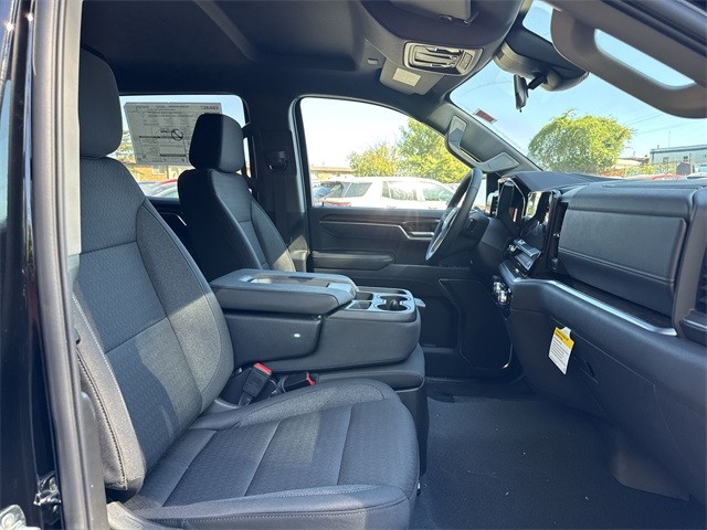 GMC Sierra 1500 Vehicle Full-screen Gallery Image 24