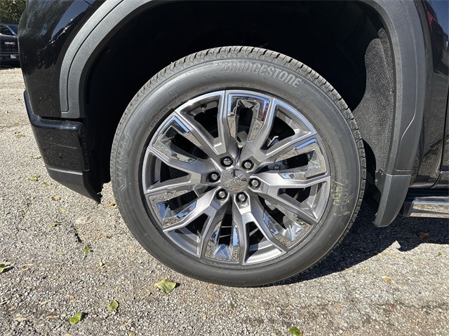 GMC Sierra 1500 Vehicle Full-screen Gallery Image 10