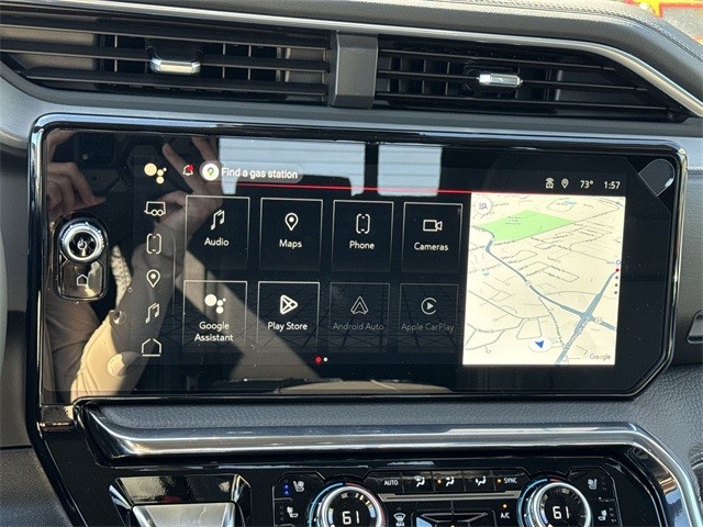 GMC Sierra 1500 Vehicle Full-screen Gallery Image 16