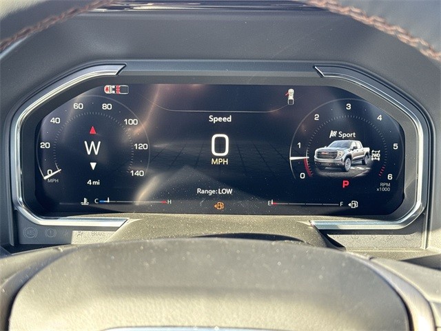 GMC Sierra 1500 Vehicle Full-screen Gallery Image 15