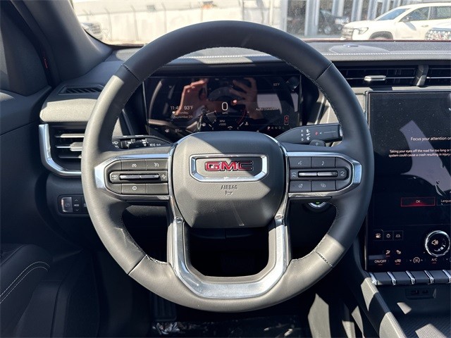 GMC Terrain Vehicle Full-screen Gallery Image 14