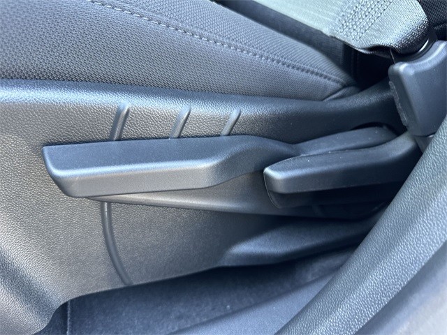 GMC Terrain Vehicle Full-screen Gallery Image 12